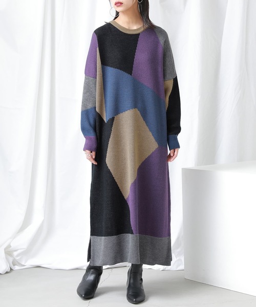 kOhAKU（コハク）の「『カラーブロッキングジャカードニットワンピース』（ワンピース・レディース・パープル・FREE）」の7枚目の写真