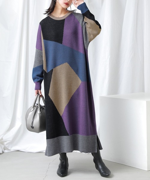 kOhAKU（コハク）の「『カラーブロッキングジャカードニットワンピース』（ワンピース・レディース・パープル・FREE）」の11枚目の写真