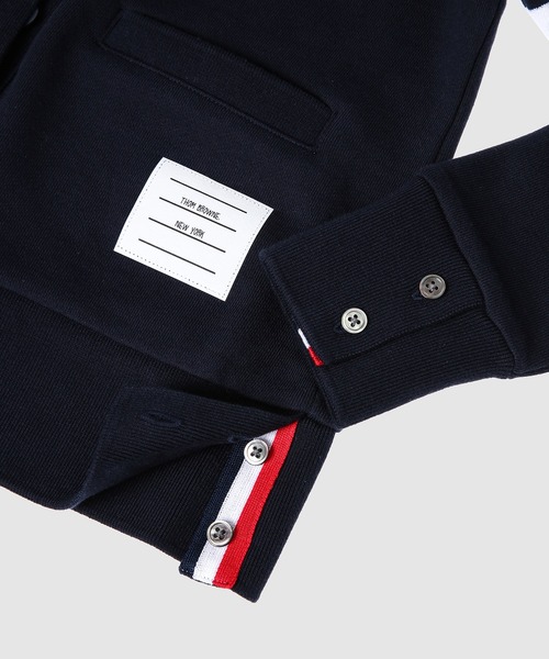 THOM BROWNE(トムブラウン)の「V NECK CARDIGAN IN CLASSIC LOOP BACK W/ ENGINEERED 4 BAR(カーディガン/ボレロ・レディース・ネイビー/グレー・36/38)」の5枚目の写真