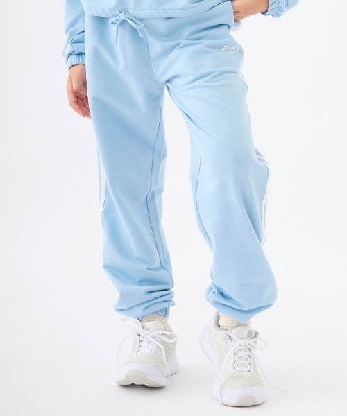 repipi armario（レピピ アルマリオ）の「【repipi armario / レピピアルマリオ】キッズスウェットパンツ（スウェットパンツ・キッズ・ブラック/サックスブルー/杢グレー/パープル・140/150/160/170）」の13枚目の写真