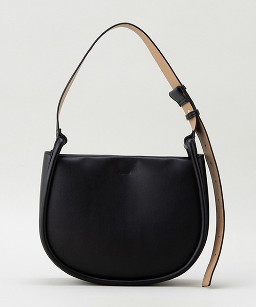 LE VERNIS(ル・ベルニ)の「LE VERNIS(ル・ベルニ)CAMILLE SHOULDER BAG(ハンドバッグ・レディース・イエロー/ブラック/ベージュ・FREE)」の5枚目の写真