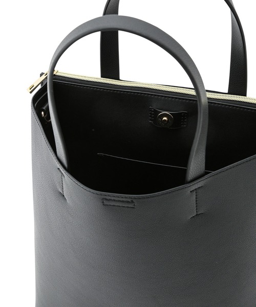 ROPE' PICNIC（ロペピクニック）の「A4対応/リサイクル合皮軽量前後アシンメトリートート＆ショルダーバッグ（トートバッグ・レディース・ブラック/ダークグリーン/ダークブラウン/ベージュ・FREE）」の19枚目の写真