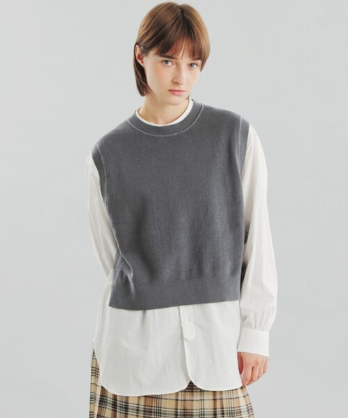 MACKINTOSH PHILOSOPHY(マッキントッシュ フィロソフィー)の「GREY LABEL コットン畦ニットベスト(ベスト・レディース・チャコールグレー/ベージュ・2/6)」の2枚目の写真