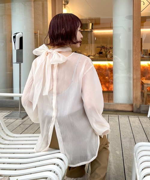 Bab（バブ）の「【ちょこび×Bab】ボウタイ付き2WAYシアーボリュームブラウス（シャツ/ブラウス・レディース・ライトグリーン/ピンク/オフホワイト・M）」の20枚目の写真