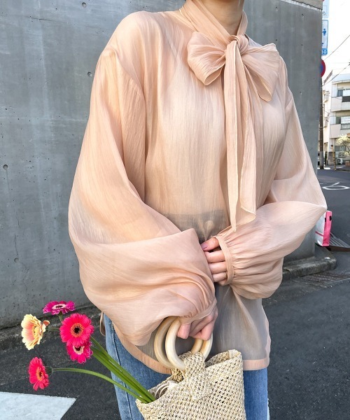 Bab（バブ）の「【ちょこび×Bab】ボウタイ付き2WAYシアーボリュームブラウス（シャツ/ブラウス・レディース・ライトグリーン/ピンク/オフホワイト・M）」の16枚目の写真
