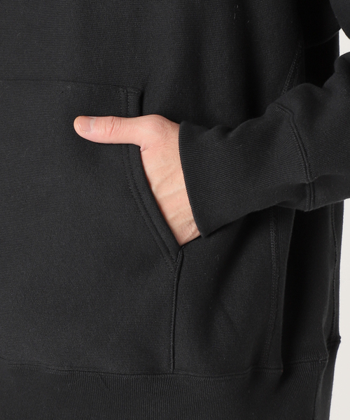 Champion(チャンピオン)の「【SPIDER-MAN】CHAMPION 別注リバースウィーブ スウェットパーカー(パーカー・メンズ・アイボリー/ブラック・LARGE/MEDIUM/X-LARGE)」の19枚目の写真