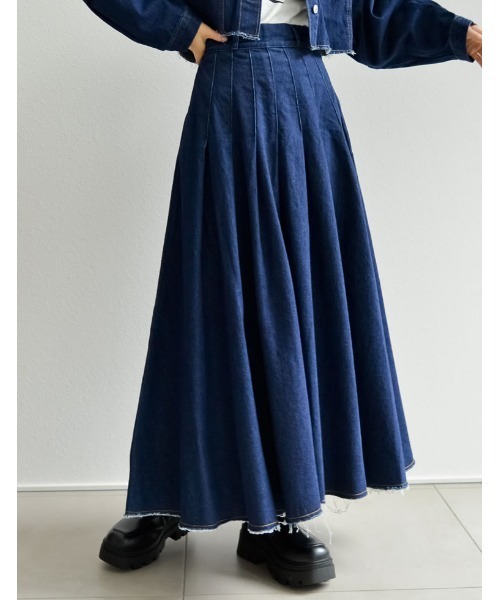 Re:EDIT（リエディ）の「[低身長/高身長サイズ有]リサイクルコットンデニムタックフレアプリーツスカート（スカート・レディース・ブルー/ネイビー・MEDIUM/SHORT/TALL/LARGE）」の14枚目の写真