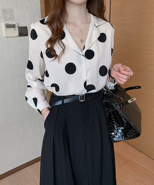 RUUX(ルーフ)の「ドット柄 シャツ(シャツ/ブラウス・レディース・グリーン/ベージュ・L/XL/M)」の6枚目の写真