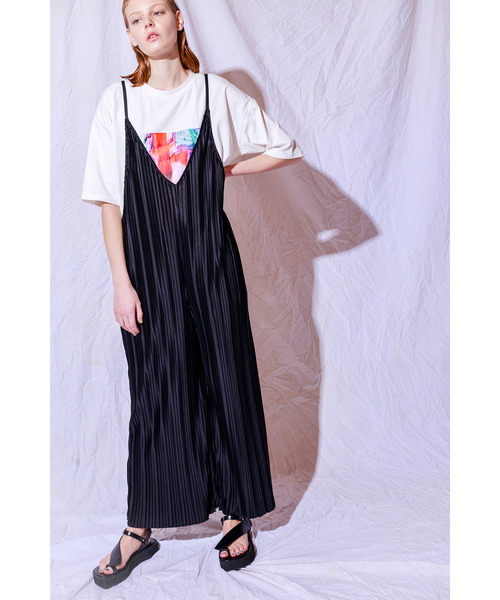 OSMOSIS（オズモーシス）の「ランダムプリーツオールインワン（つなぎ/オールインワン・レディース・ベージュ/ブラック/ライトベージュ・ONE SIZE）」の20枚目の写真