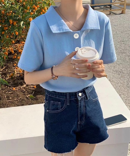 Chaco closet(チャコ クローゼット)の「ビックボタン半袖ポロシャツ(ポロシャツ・レディース・イエロー/ピンク/ホワイト/ブルー/グレー/ブラック・FREE)」の4枚目の写真