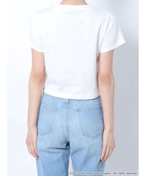 GYDA（ジェイダ）の「Coca-Cola ショートタイトTシャツ（Tシャツ/カットソー・レディース・ブラック/レッド/オフホワイト・FREE）」の17枚目の写真