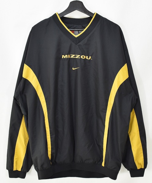 NIKE(ナイキ)の「【ヴィンテージ古着】Y2K NIKE ナイキ ”Missouri Tigers” ミズーリ タイガース Vネックプルオーバー(その他トップス・メンズ・ブラック・LARGE)」の1枚目の写真