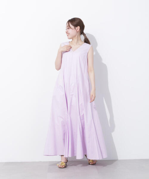 JILL by JILL STUART（ジルバイジルスチュアート）の「◇【ｅＳシリーズ】カラーマキシワンピース（ワンピース・レディース・ネイビー/ブラウン/ブラック/パープル/ピンク/ブルー/レッド/ライトグリーン・SMALL/MEDIUM）」の20枚目の写真