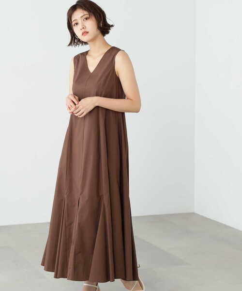 JILL by JILL STUART（ジルバイジルスチュアート）の「◇【ｅＳシリーズ】カラーマキシワンピース（ワンピース・レディース・ネイビー/ブラウン/ブラック/パープル/ピンク/ブルー/レッド/ライトグリーン・SMALL/MEDIUM）」の3枚目の写真