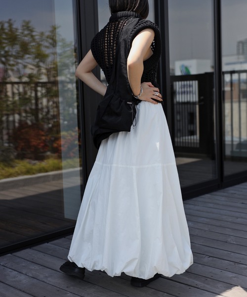 leimn（レイムン）の「タフタバルーンスカート（スカート・レディース・オフホワイト・MEDIUM）」の9枚目の写真