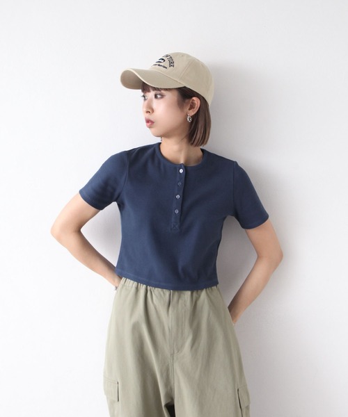 Chillfar(チルファー)の「テレコショート丈ヘンリーネックTEE(Tシャツ/カットソー・レディース・ホワイト/ネイビー/キナリ/杢グレー/ブラック・FREE)」の7枚目の写真