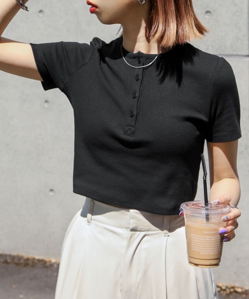 Chillfar(チルファー)の「テレコショート丈ヘンリーネックTEE(Tシャツ/カットソー・レディース・ホワイト/ネイビー/キナリ/杢グレー/ブラック・FREE)」の17枚目の写真
