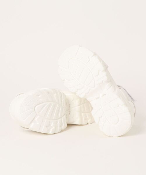 Mafmof(マフモフ)の「Mafmof(マフモフ)厚底ボリュームソールスポーツサンダル(サンダル・レディース・ブラック/ホワイト・S/L/M/LL)」の11枚目の写真