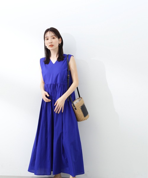 N.（N. Natural Beauty Basic）（エヌエヌナチュラルビューティーベーシック）の「【S Size Line】◆コットンボイルＶネックボリュームワンピース（ワンピース・レディース・ブラック/イエロー/ロイヤルブルー/ブラウン・SMALL/MEDIUM）」の17枚目の写真