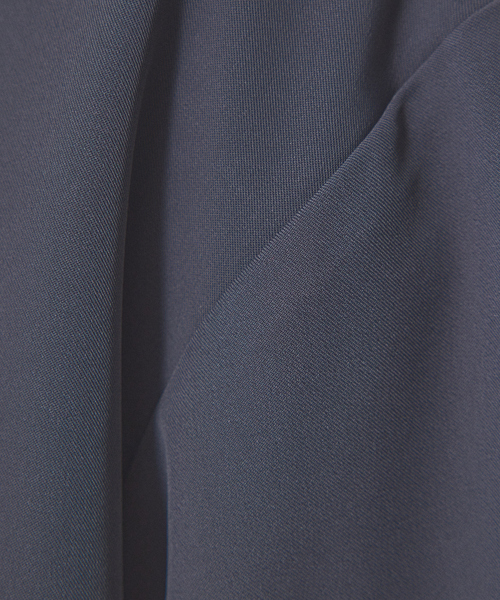 AH ABAHOUSE（エーエイチアバハウス）の「【AH ABAHOUSE/ セットアップ対応】トロミ生地 ヨークデザイン 半袖シャツ（シャツ/ブラウス・メンズ・グレイッシュベージュ/ブラック/グレイッシュブルー/チャコールグレー・46/48）」の19枚目の写真