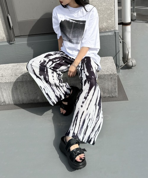 LVEU.(ラブユ.)の「Platform sports sandals / 厚底スポーツサンダル(サンダル・レディース・ブラック・23/23.5/24/24.5/25)」の7枚目の写真