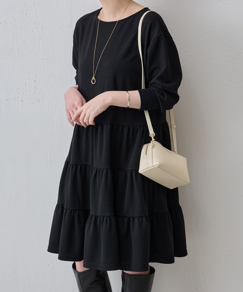 ◆美品◆ビアズリー◆2.5万◆ドライタッチティアードチュニック◆黒ブラック◆F BEARDSLEY（ビアズリー）の「ドライタッチティアードチュニック（T
