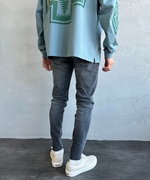 Big John（ビッグジョン）の「[BIG JOHN/ビッグジョン] CARROT LEG テーパードジーンズ（デニムパンツ・メンズ・グレー・26/28/30/32）」の2枚目の写真