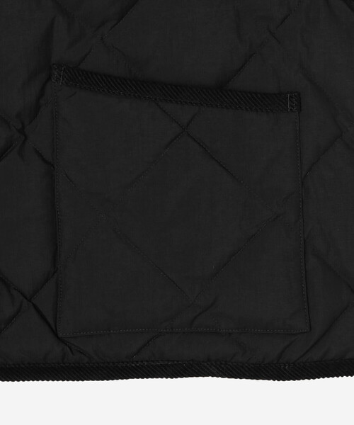 GYMPHLEX（ジムフレックス）の「Gymphlex | キルトダウン ショートベスト WOMEN（ダウンベスト・レディース・アイボリー/ブラック・14）」の9枚目の写真