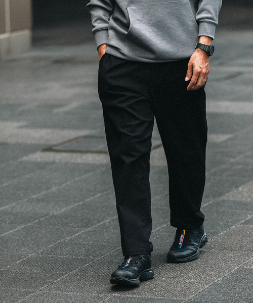 ITEMS URBANRESEARCH（アイテムズ アーバンリサーチ）の「シェフパンツ（その他パンツ・メンズ・ブラック/インディゴブルー/カーキ・LARGE/MEDIUM）」の2枚目の写真