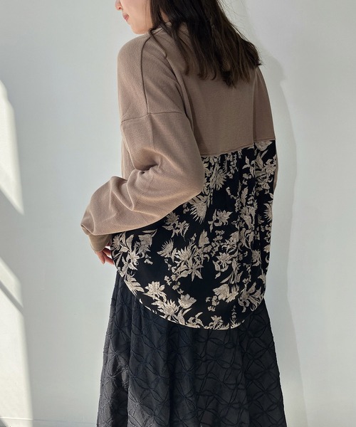 AS KNOW AS plus（アズノゥアズプラス）の「☆ワッフル切替えプルオーバー（Tシャツ/カットソー・レディース・ネイビー系/ダークグリーン系/ブラック系/ベージュ系/ベージュ系1/グレー系/ベージュ系2/ダークグリーン系2/ネイビー系2/ネイビー系3/ベージュ系3/ネイビー系4/ダークグリーン系3/ダークグリーン系4・FREE）」の6枚目の写真