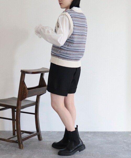 GEVACO(ゲバコ)の「【GEVACO/ゲバコ】ジャガードニットベスト(ベスト・レディース・ベージュ系その他/ブルー系その他/ホワイト系その他・38)」の7枚目の写真