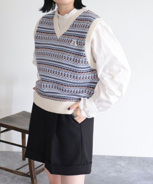 GEVACO(ゲバコ)の「【GEVACO/ゲバコ】ジャガードニットベスト(ベスト・レディース・ベージュ系その他/ブルー系その他/ホワイト系その他・38)」の9枚目の写真