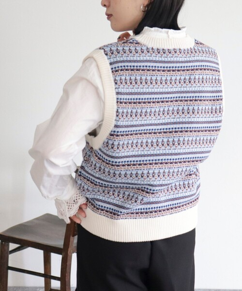 GEVACO(ゲバコ)の「【GEVACO/ゲバコ】ジャガードニットベスト(ベスト・レディース・ベージュ系その他/ブルー系その他/ホワイト系その他・38)」の10枚目の写真