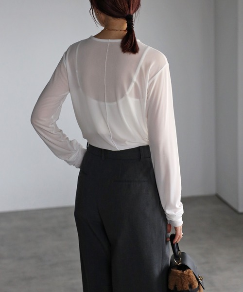 Bonjour Sagan(ボンジュールサガン)の「シアーチュールボートネックプルオーバー(Tシャツ/カットソー・レディース・オフホワイト/ブラック/ベージュ・FREE)」の13枚目の写真