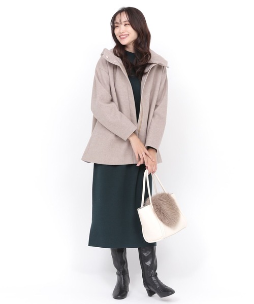 Elura（エルーラ）の「軽ラクリッチポンチョコート（ポンチョ・レディース・ブラウン系その他/ダークブラウン/ベージュ・SMALL/MEDIUM/LARGE）」の8枚目の写真