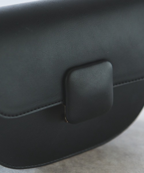 un dix cors（アンディコール）の「カラーショルダーバッグ（ショルダーバッグ・レディース・イエロー/グリーン/レッド/ブラック・FREE）」の7枚目の写真