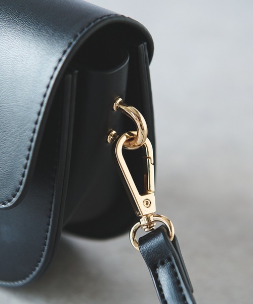 un dix cors（アンディコール）の「カラーショルダーバッグ（ショルダーバッグ・レディース・イエロー/グリーン/レッド/ブラック・FREE）」の8枚目の写真