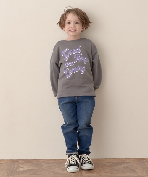 b・ROOM(ビールーム)の「【表コットン毛玉バイバイ裏起毛】選べる7パターンプリントビッグスウェット(スウェット・キッズ・グレイッシュベージュ/レッド/アイボリー/ネイビー/チャコール/ブルーグリーン/ラベンダー・120cm/130cm/150cm/110cm/140cm/100cm)」の19枚目の写真