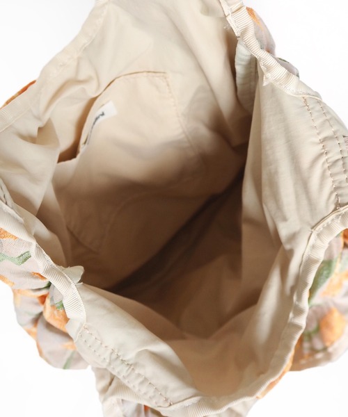 Casselini（キャセリーニ）の「Casselini(キャセリーニ)スクエアギャザートート（トートバッグ・レディース・マルチ/ベージュ/ブラック・FREE）」の22枚目の写真