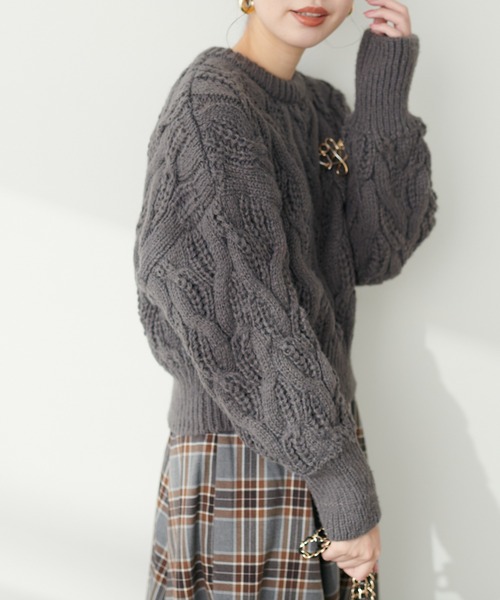 natural couture(ナチュラルクチュール)の「モヘアタッチケーブルニット(ニット/セーター・レディース・グレー/アイボリー/ピンク/ライトベージュ・FREE)」の17枚目の写真
