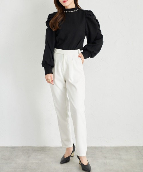 tocco closet(トッコ クローゼット)の「【ZOZO限定】後ろリボン付きパールビジュー装飾プルオーバー(ニット/セーター・レディース・オフホワイト/チャコールグレー/ブラック・M)」の13枚目の写真