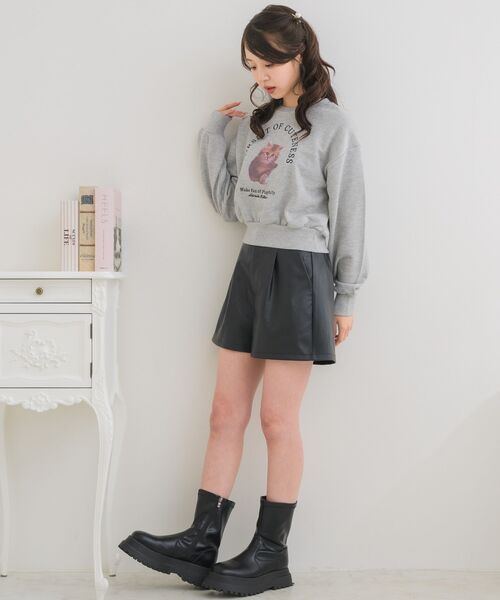 ems excite（エムズエキサイト）の「CAT裏毛トレーナー（Tシャツ/カットソー・レディース・ダークグレー/ナチュラル/ブルー・FREE）」の17枚目の写真