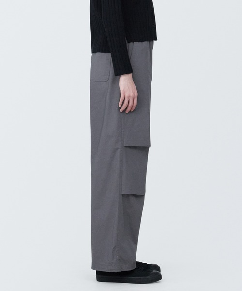 無印良品（ムジルシリョウヒン）の「婦人　パラシュートイージーパンツ（その他パンツ・レディース・オフホワイト/チャコールグレー/ダークグリーン/ブラック/ライトピンク・XS/S/M/XL/L）」の17枚目の写真