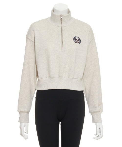 NIKE（ナイキ）の「【NIKE】ウィメンズ オーバーサイズド 1/2ジップ クロップ フリース スウェットシャツ（スウェット・レディース・オートミール・MEDIUM/SMALL）」の2枚目の写真