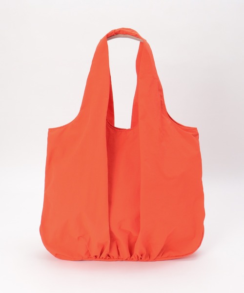 ikka(イッカ)の「撥水ワッシャー肩掛けトートバッグ(トートバッグ・レディース・オフホワイト/グレー/オレンジ/ブラック・FREE)」の4枚目の写真