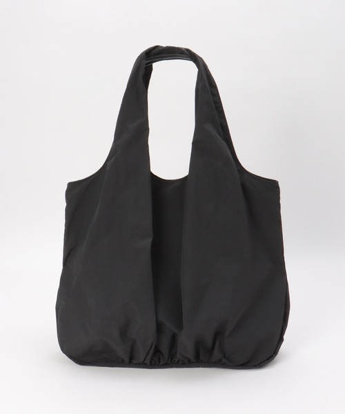 ikka(イッカ)の「撥水ワッシャー肩掛けトートバッグ(トートバッグ・レディース・オフホワイト/グレー/オレンジ/ブラック・FREE)」の2枚目の写真