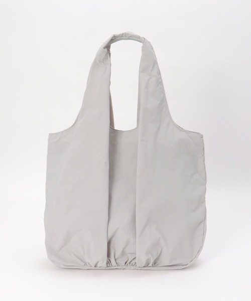 ikka(イッカ)の「撥水ワッシャー肩掛けトートバッグ(トートバッグ・レディース・オフホワイト/グレー/オレンジ/ブラック・FREE)」の5枚目の写真