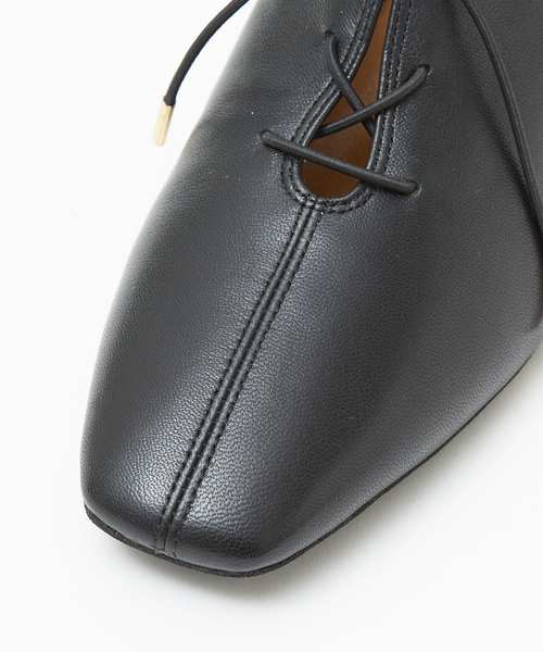 Au BANNISTER（オゥバニスター）の「レースアップソフトシューズ（ドレスシューズ・レディース・ブラック/アイボリー/クリーム・39/35/36/37/38）」の9枚目の写真