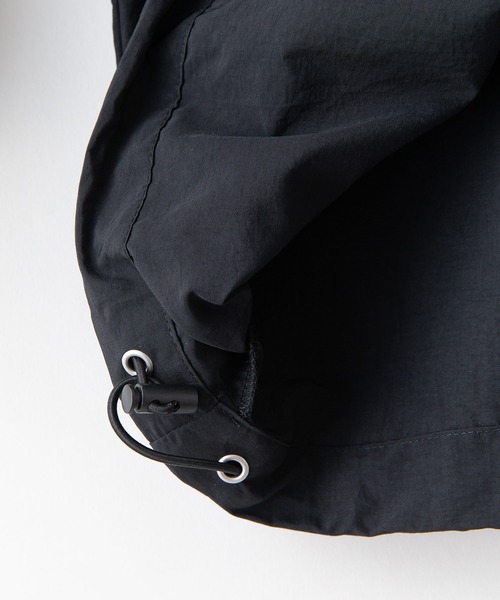 OUTDOOR PRODUCTS(アウトドアプロダクツ)の「【OUTDOOR PRODUCTS/アウトドアプロダクツ】ナイロンアノラックパーカー(ナイロンジャケット・レディース・カーキ/オフホワイト/ブラック・FREE)」の11枚目の写真