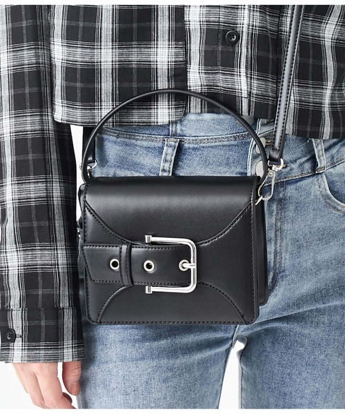 ANAP（アナップ）の「ベルトデザインバック（ショルダーバッグ・レディース・イエロー系その他/ブラック/シルバー・FREE）」の13枚目の写真